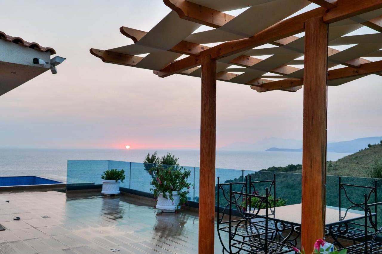 Twins Villa Sarandë Exterior foto