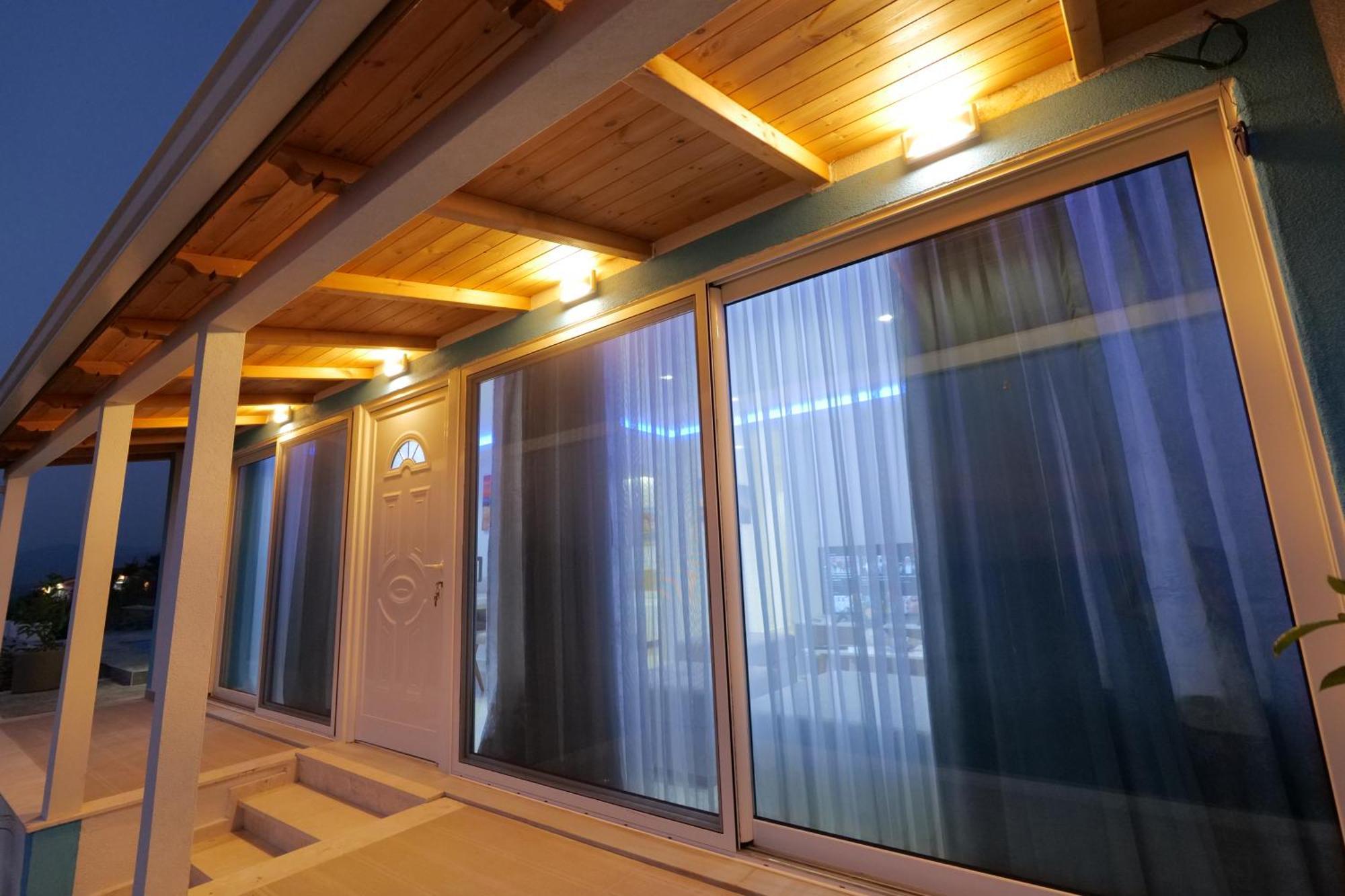 Twins Villa Sarandë Exterior foto