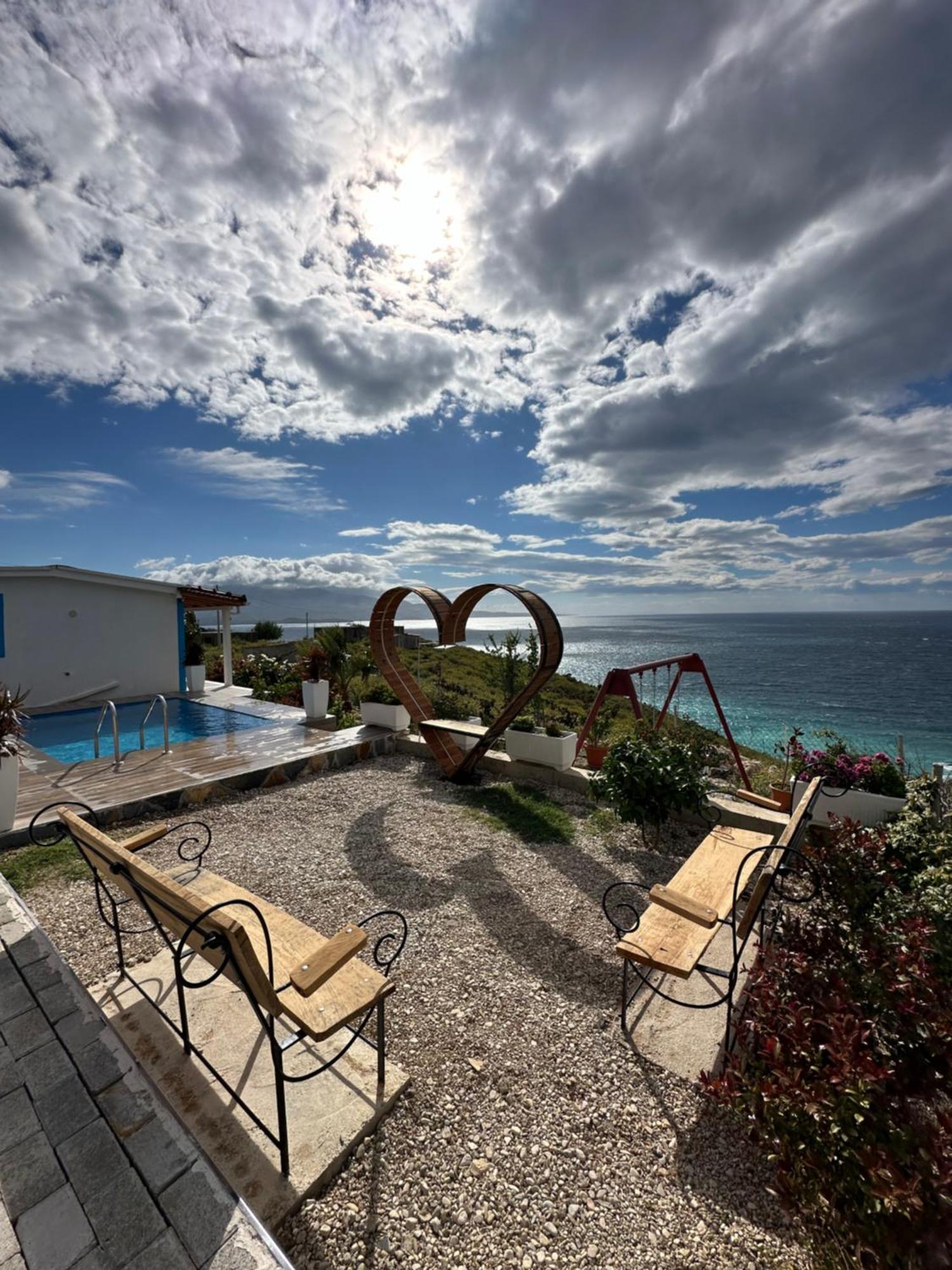 Twins Villa Sarandë Exterior foto